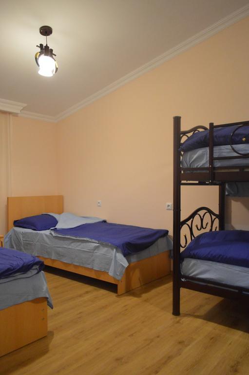 Guest House Qubi Kazbegi Eksteriør bilde